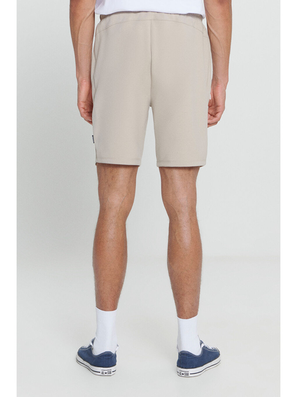 Erkek Bej Standart Fit Normal Kesim Cepli Rahat Şort-4