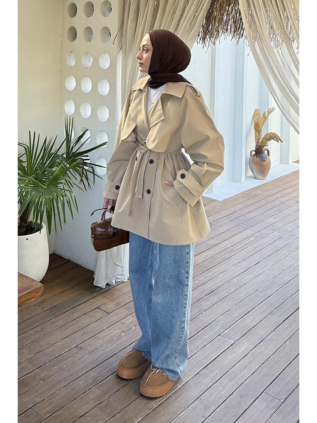 Omuz Apoletli Kısa Trençkot Bej-1
