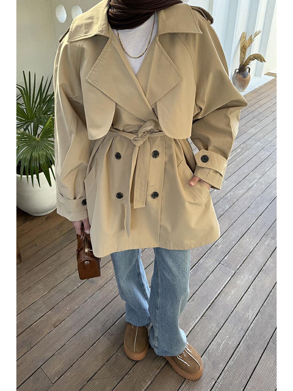 Omuz Apoletli Kısa Trençkot Bej-2
