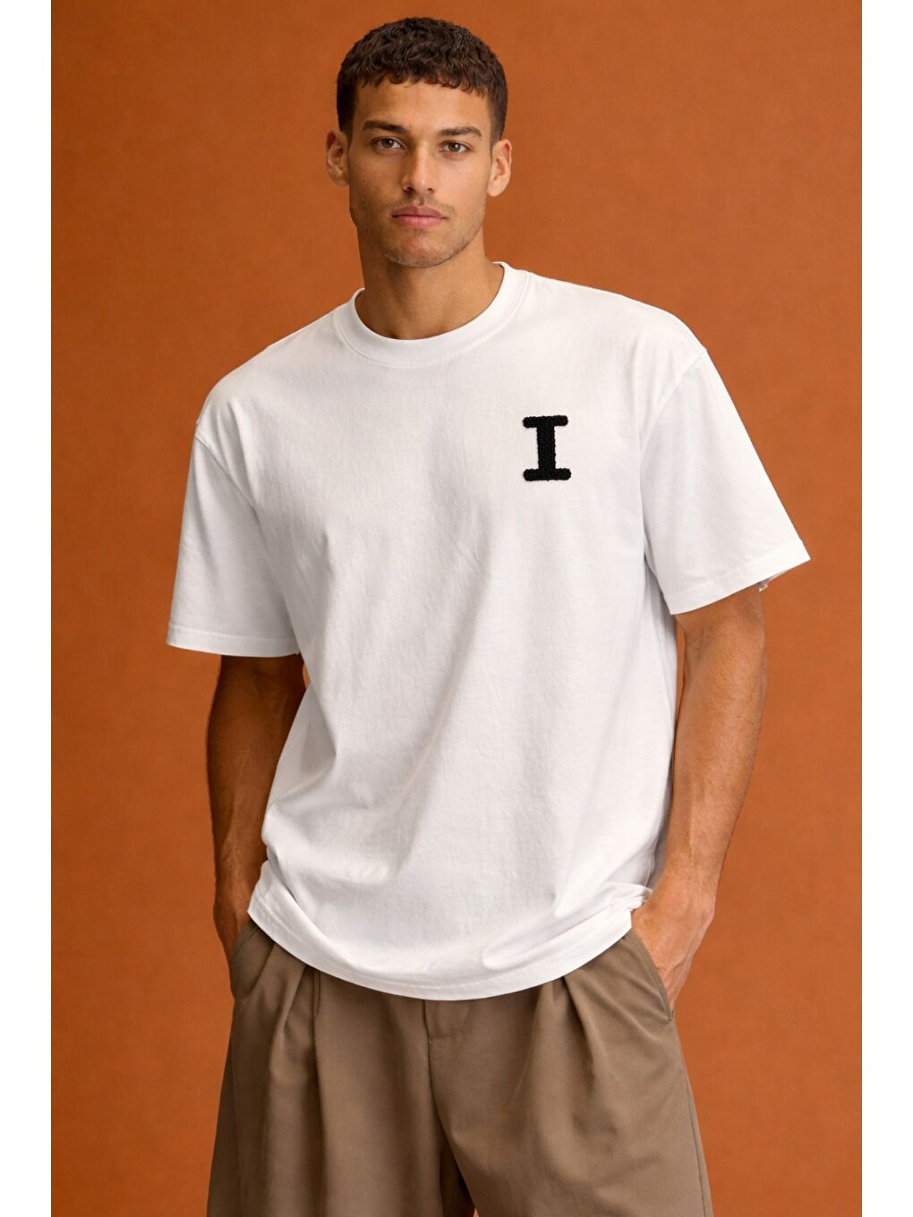 Beyaz Erkek Oversize Tişört "Love Is Everywhere" Baskılı Basic Pamuklu T-Shirt-1