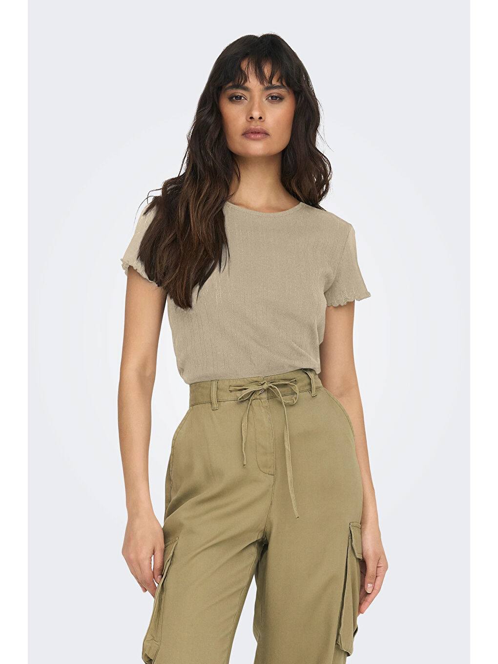 Bej Onlcarlotta % 100 Pamuk Slim Fit Yuvarlak Yaka Kadın T Shirt 15256154