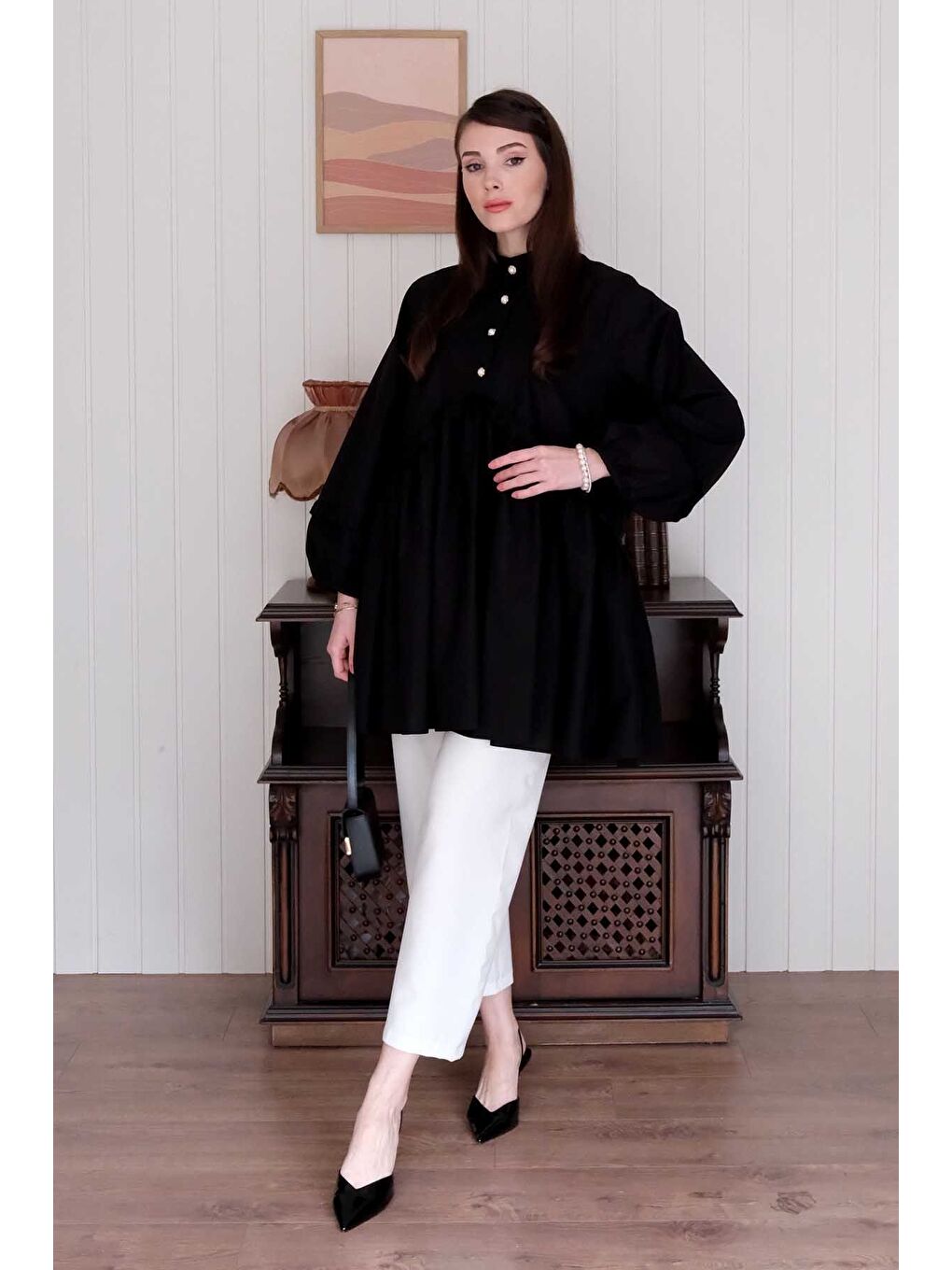 Siyah İnci Detaylı Robalı Tunik Beyaz Boru Paça Pantolon Takım-3