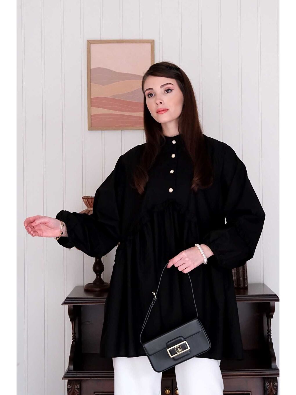 Siyah İnci Detaylı Robalı Tunik Beyaz Boru Paça Pantolon Takım-5