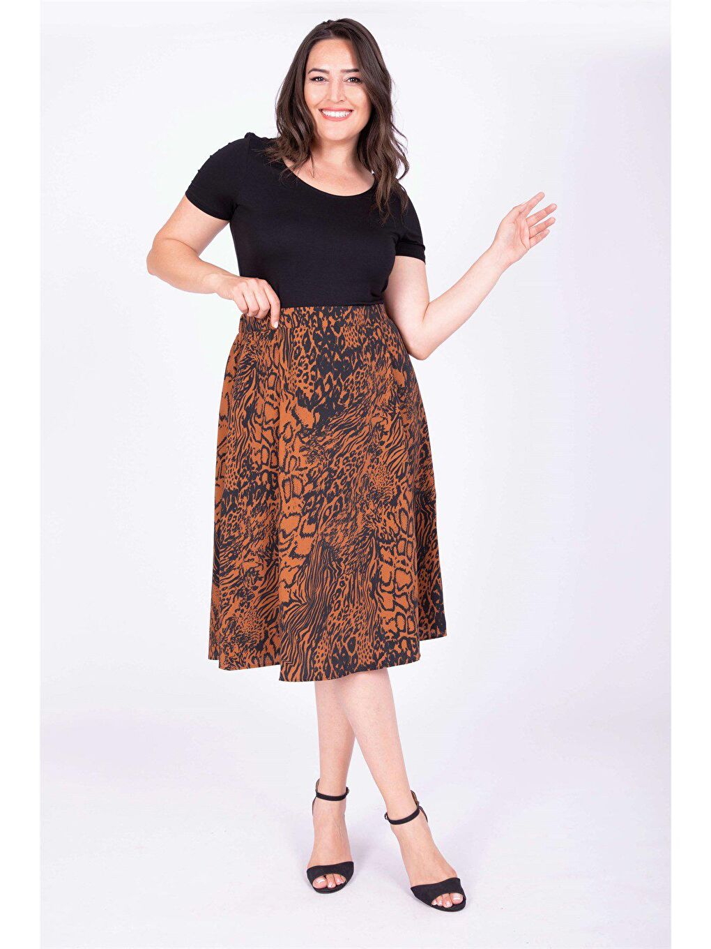 Kahverengi Arka Bel Lastikli Çan Etek