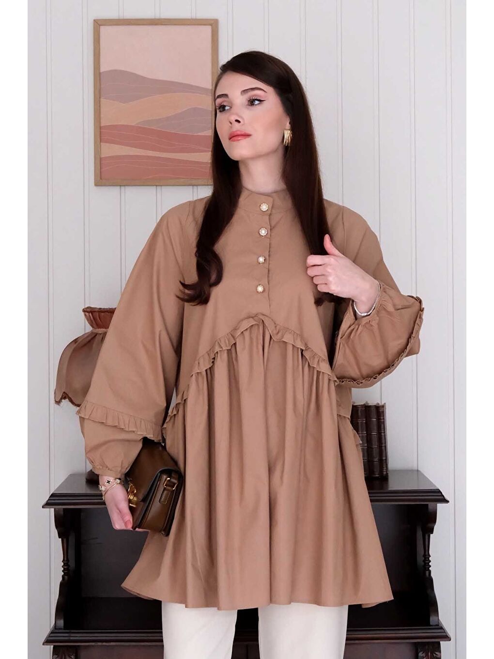 Bej Karamel İnci Detaylı Robalı Tunik Krem Boru Paça Pantolon Takım-2