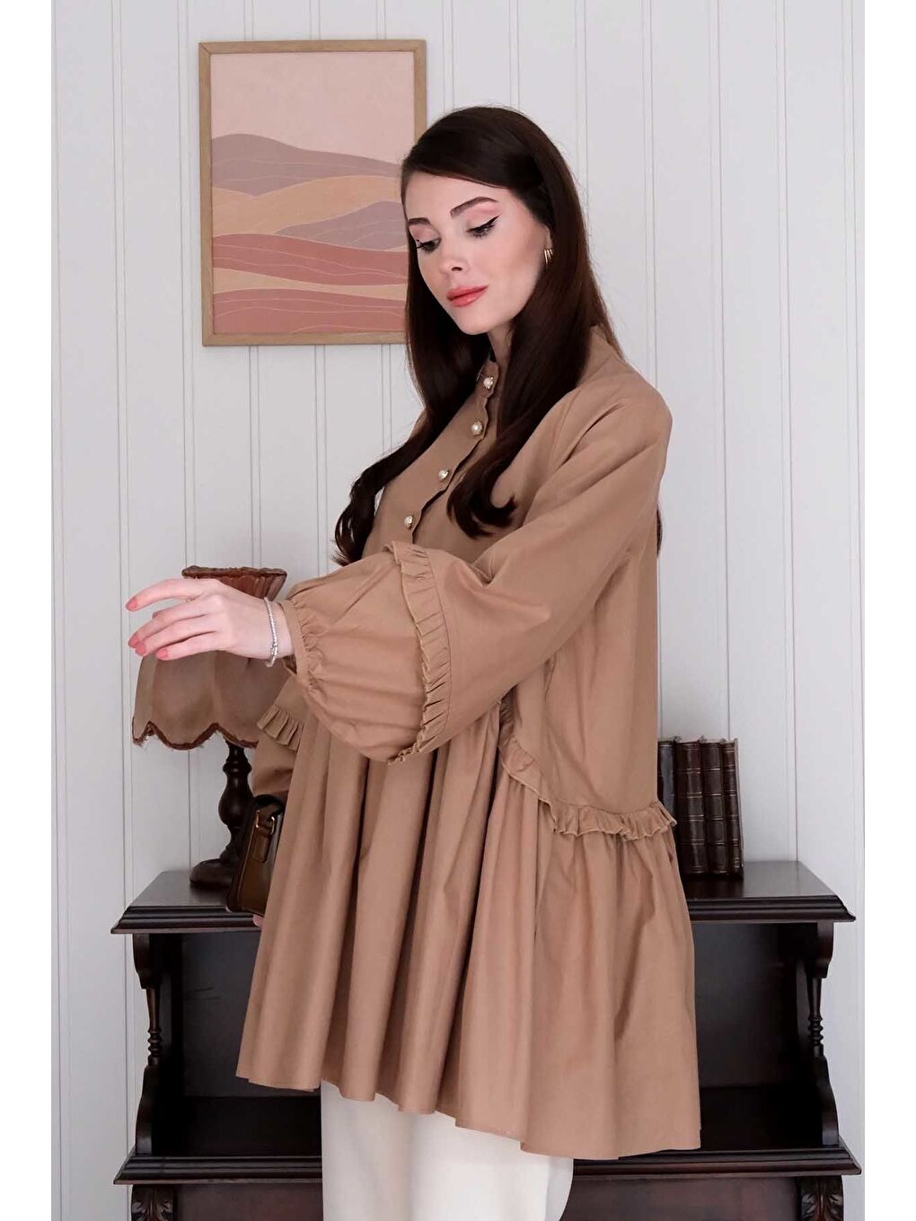 Bej Karamel İnci Detaylı Robalı Tunik Krem Boru Paça Pantolon Takım-4