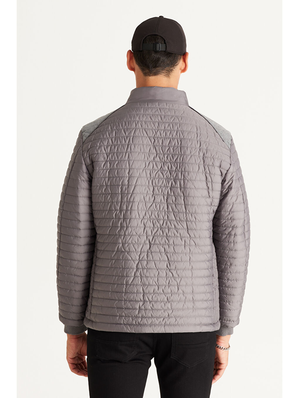 Erkek Gri Standart Fit Normal Kesim Dik Yaka Desenli Mont-4