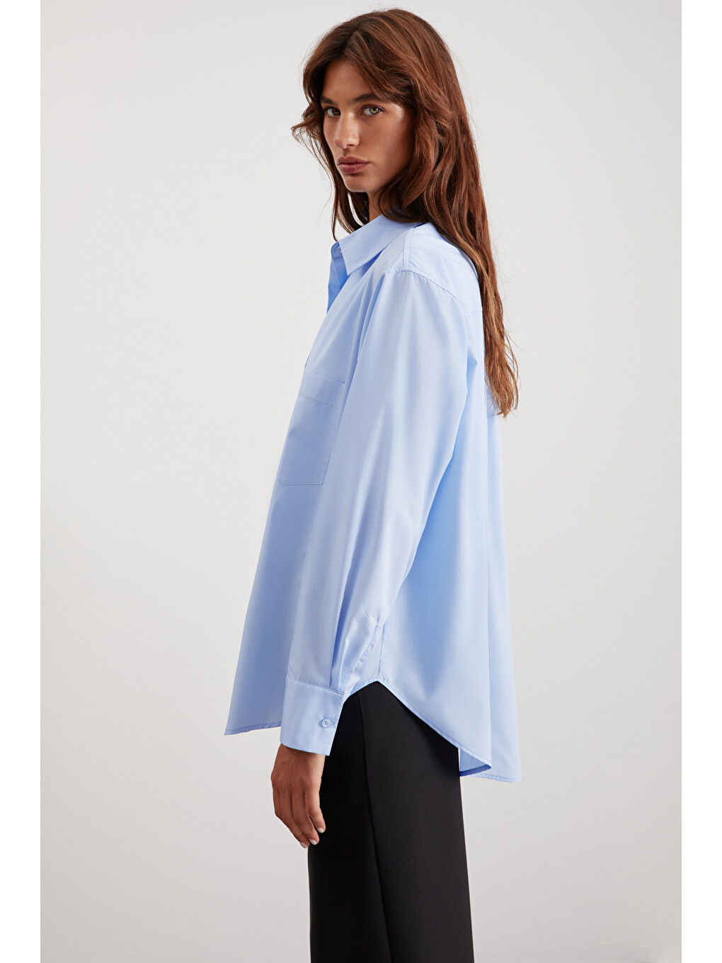 Celıa Kadın %100 Organik Pamuklu Oversize Fit Bol Kesim Tek Cepli Dokuma Mavi Gömlek-4