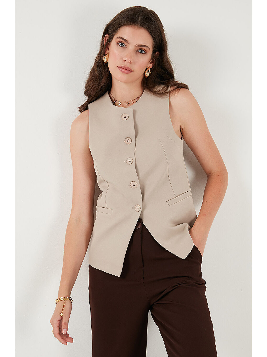 Bej Regular Fit Bisiklet Yaka Kolsuz Düğmeli Basic Kadın Bluz Yelek 65200004-3