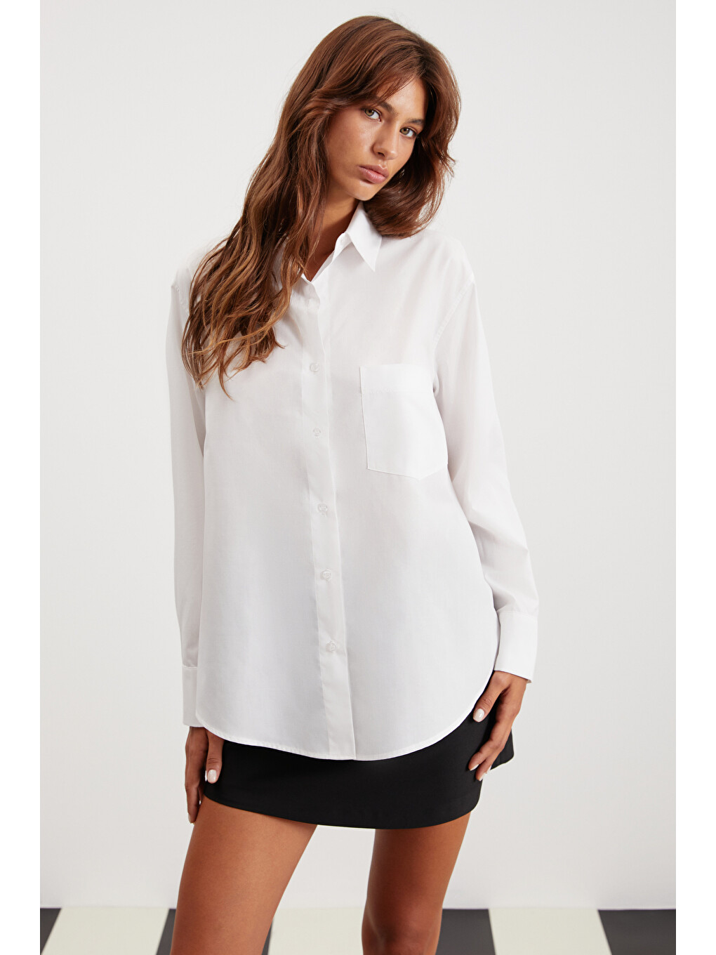 Celıa Kadın %100 Organik Pamuklu Oversize Fit Bol Kesim Tek Cepli Dokuma Beyaz Gömlek-4