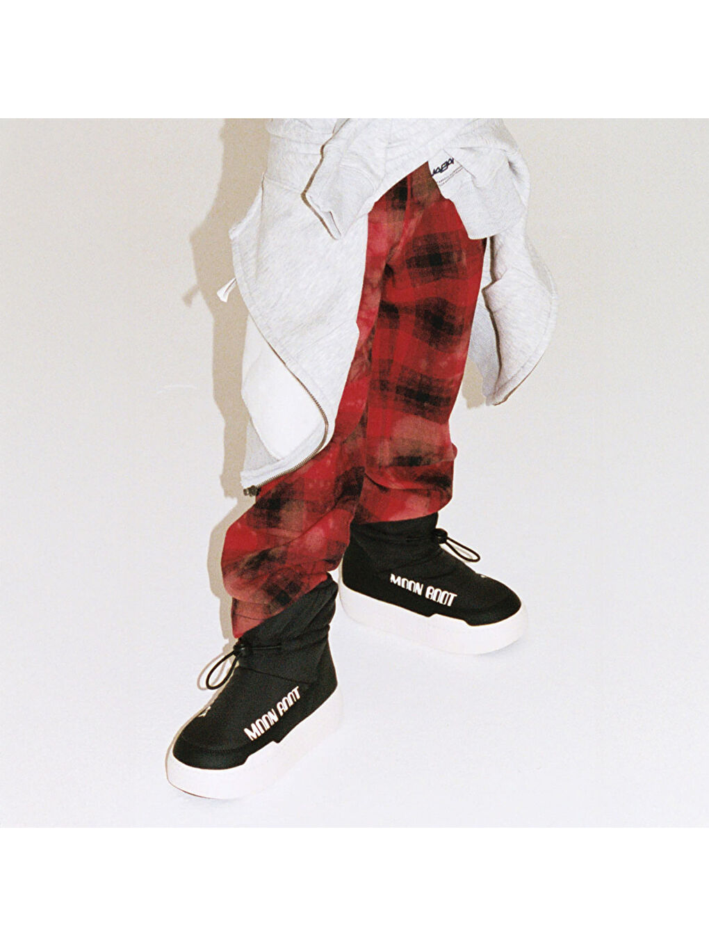 Siyah Kız Çocuk Bot 80D3440090 Jr Park Tube Mid WP-4