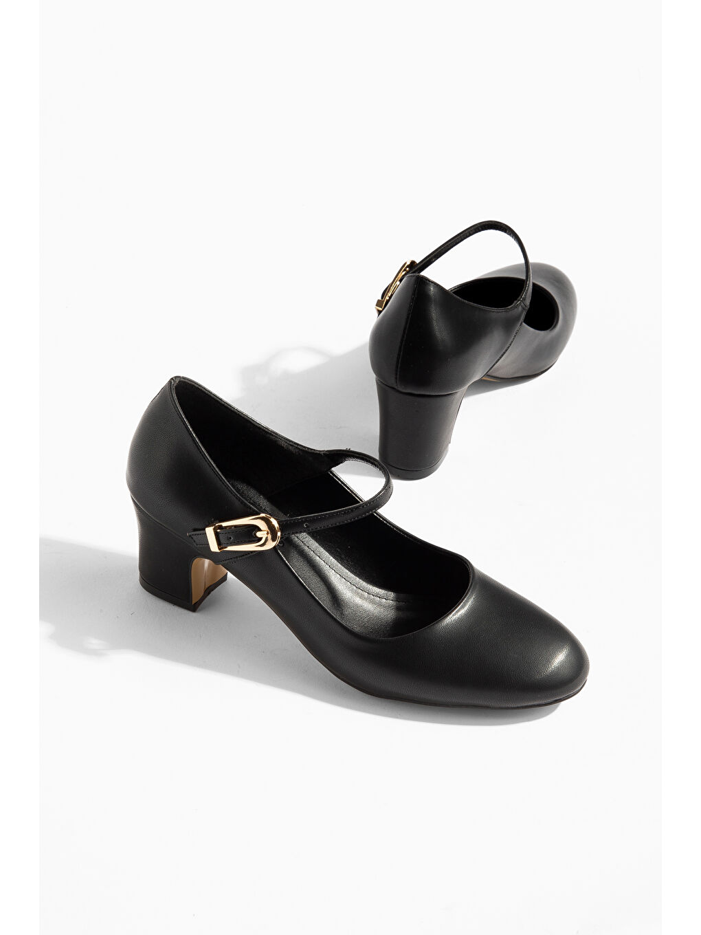 Siyah D4672 Günlük Ortopedik Kadın Klasik Topuklu Ayakkabı-2