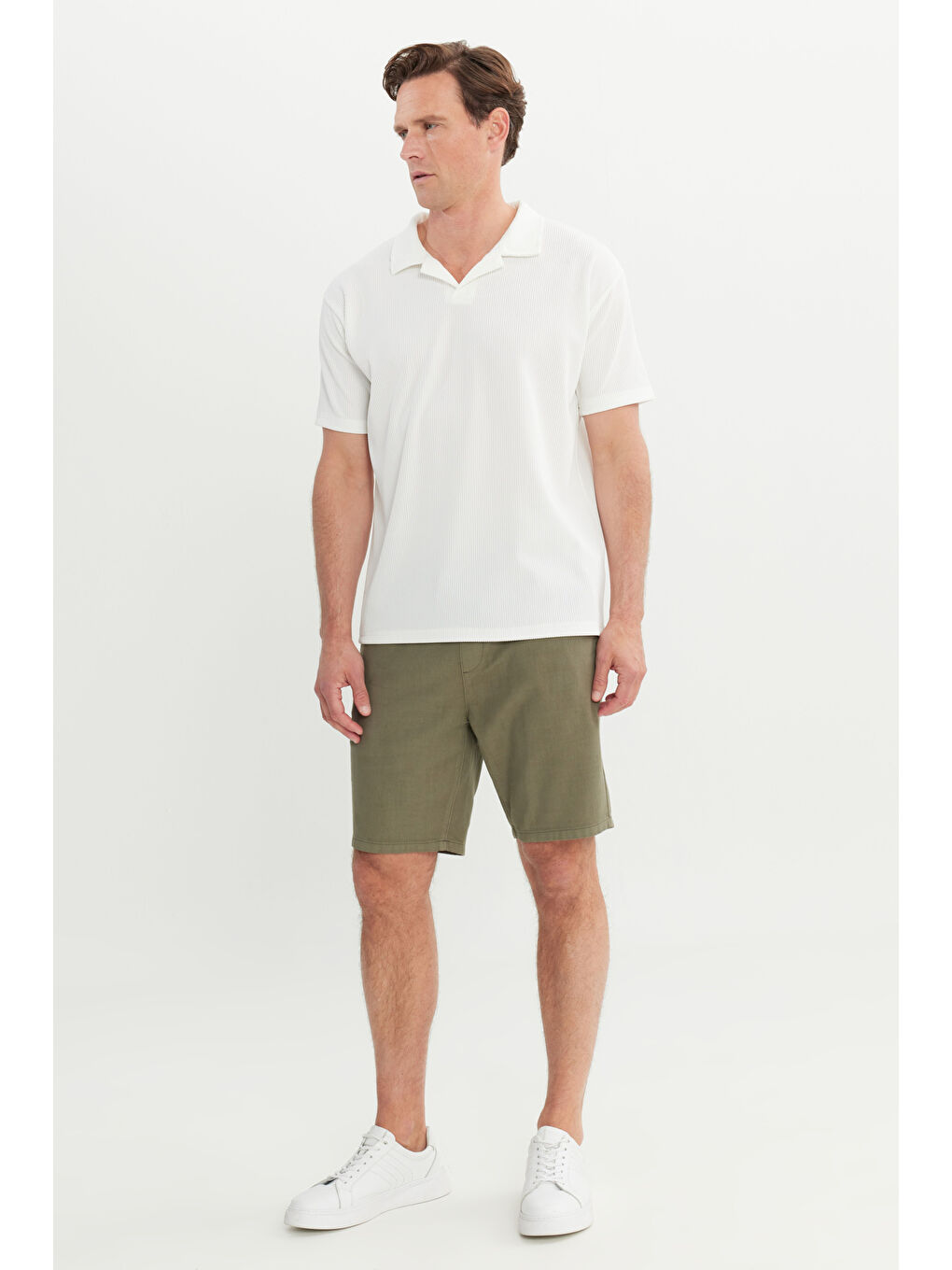 Erkek Ekru Relax Fit Rahat Kesim Polo Yaka Esnek Tişört-1