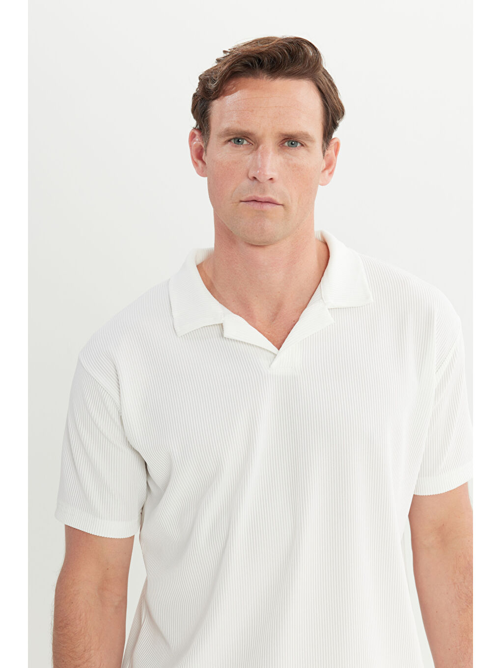 Erkek Ekru Relax Fit Rahat Kesim Polo Yaka Esnek Tişört-3