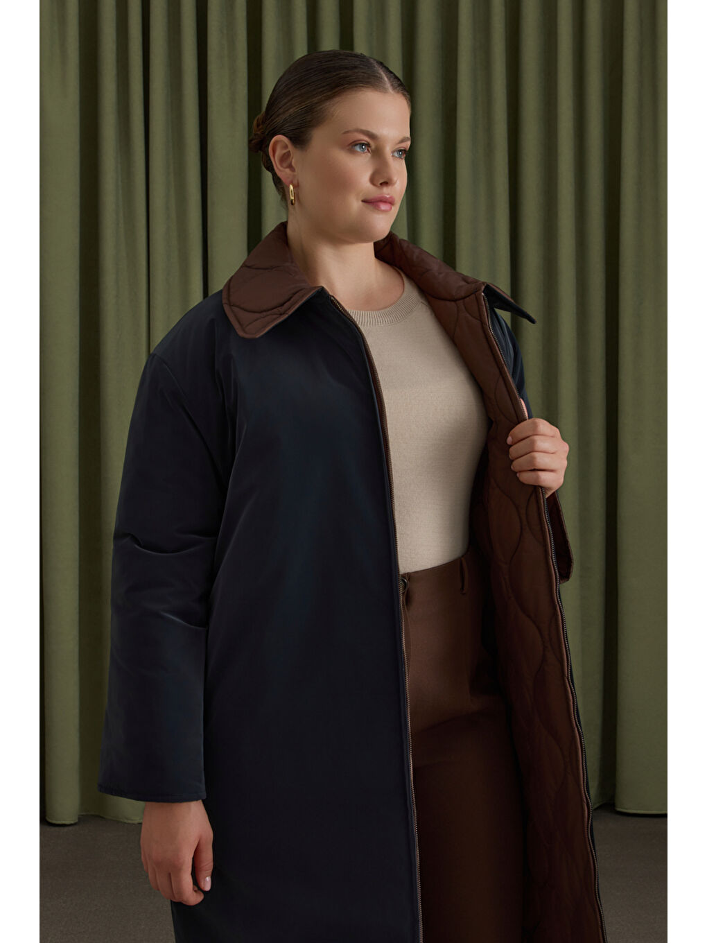 Kahverengi Çift Taraflı Kullanım Özellikli Kapitone Mont-5