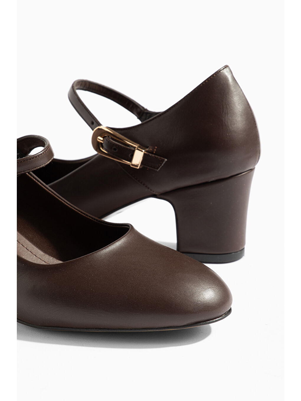 Kahverengi D4672 Günlük Ortopedik Kadın Klasik Topuklu Ayakkabı-1