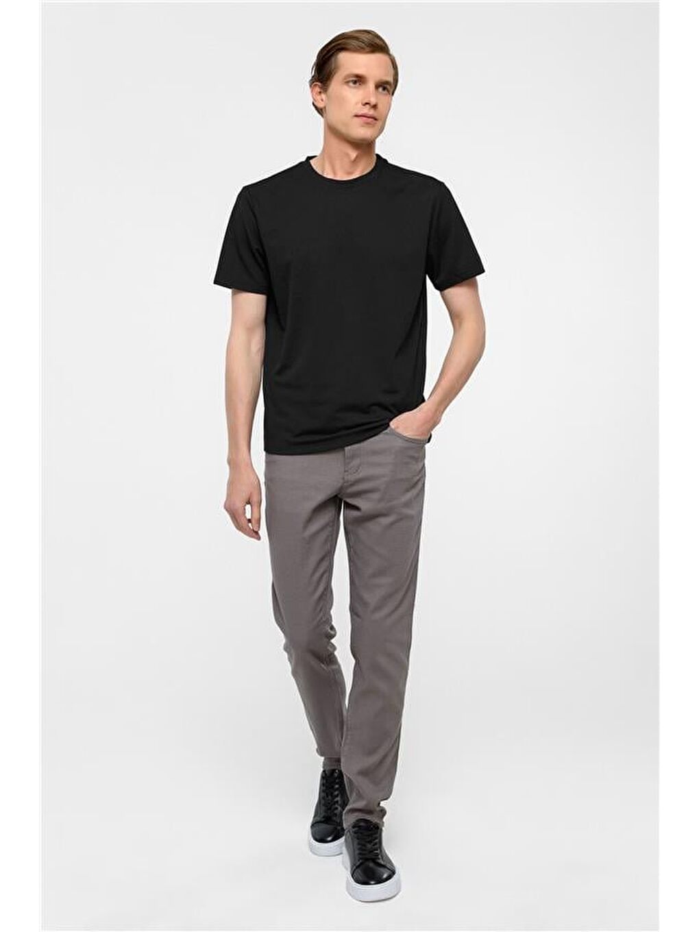 Siyah Regular Armürlü Bisiklet Yaka Tişört-7