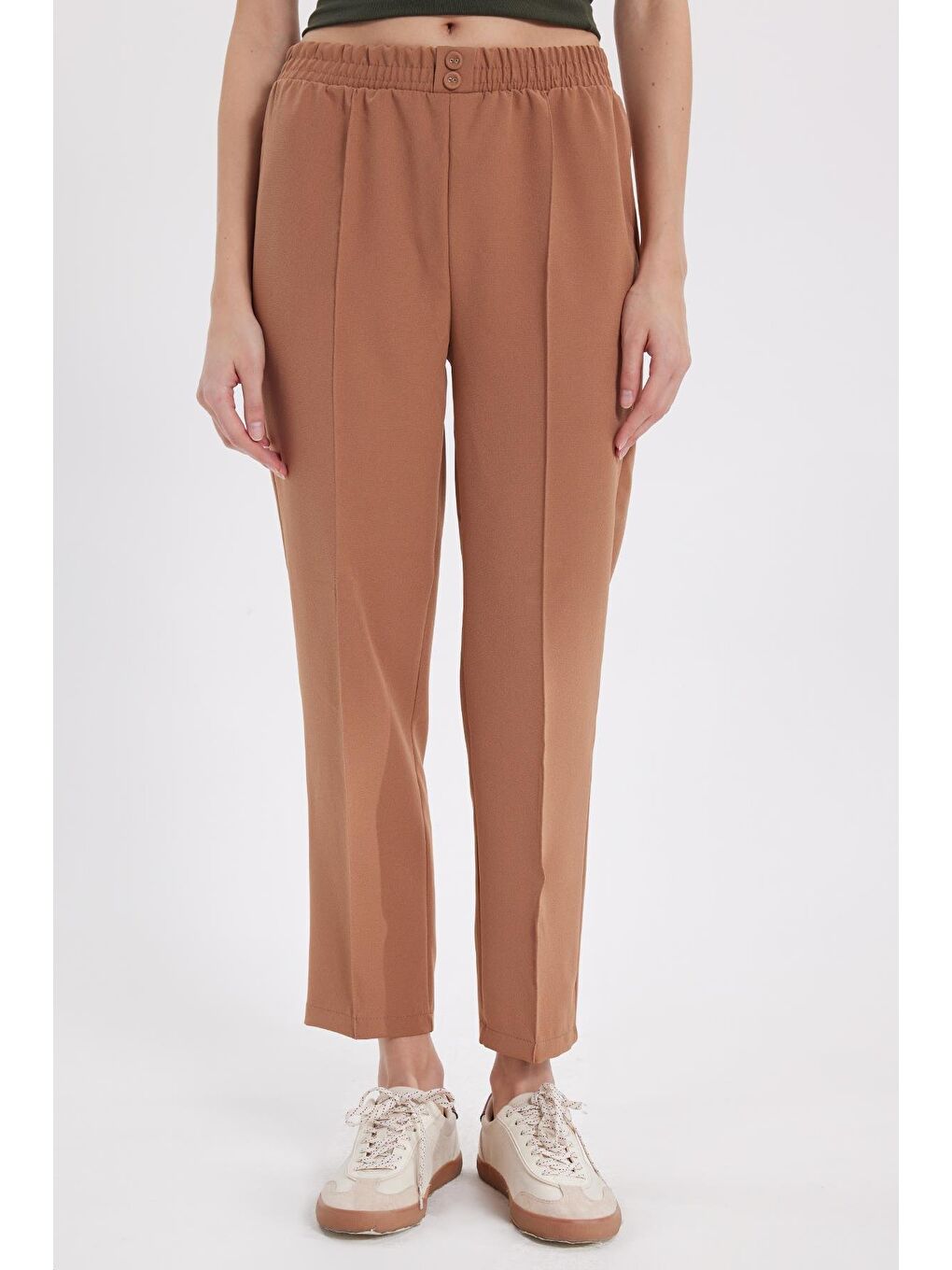 Kadın Relax Fit Rahat Kesim Yüksel Bel Düz Paça Beli Lastikli Bej Pantolon