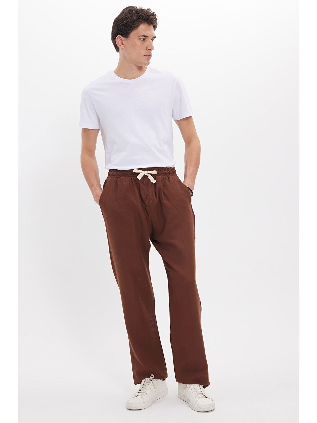 Erkek Baggy Fit Geniş Kesim %100 Pamuk Beli Lastikli Yandan Cepli Müslin Kahverengi Düz Pantolon-7