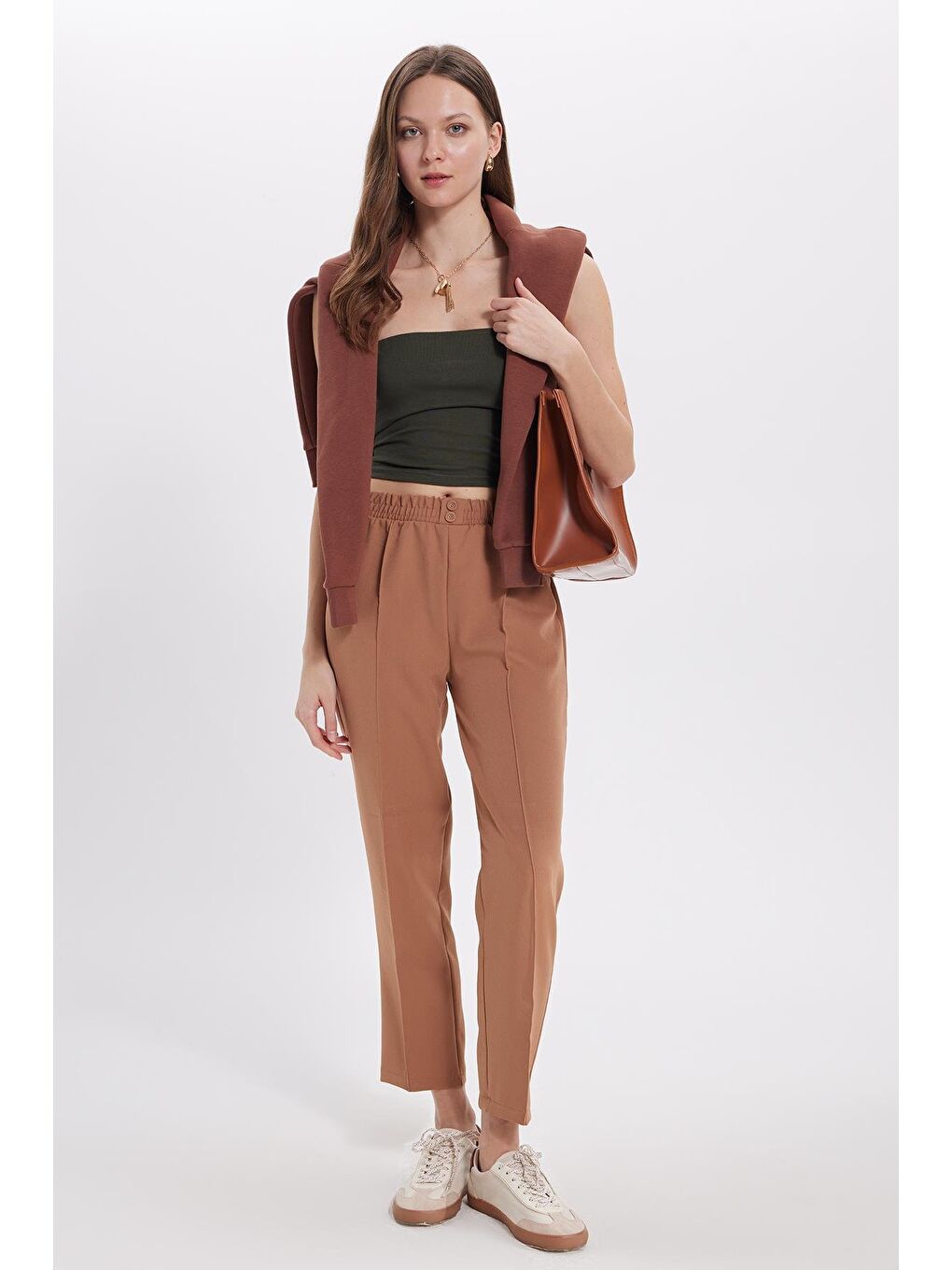 Kadın Relax Fit Rahat Kesim Yüksel Bel Düz Paça Beli Lastikli Bej Pantolon-1
