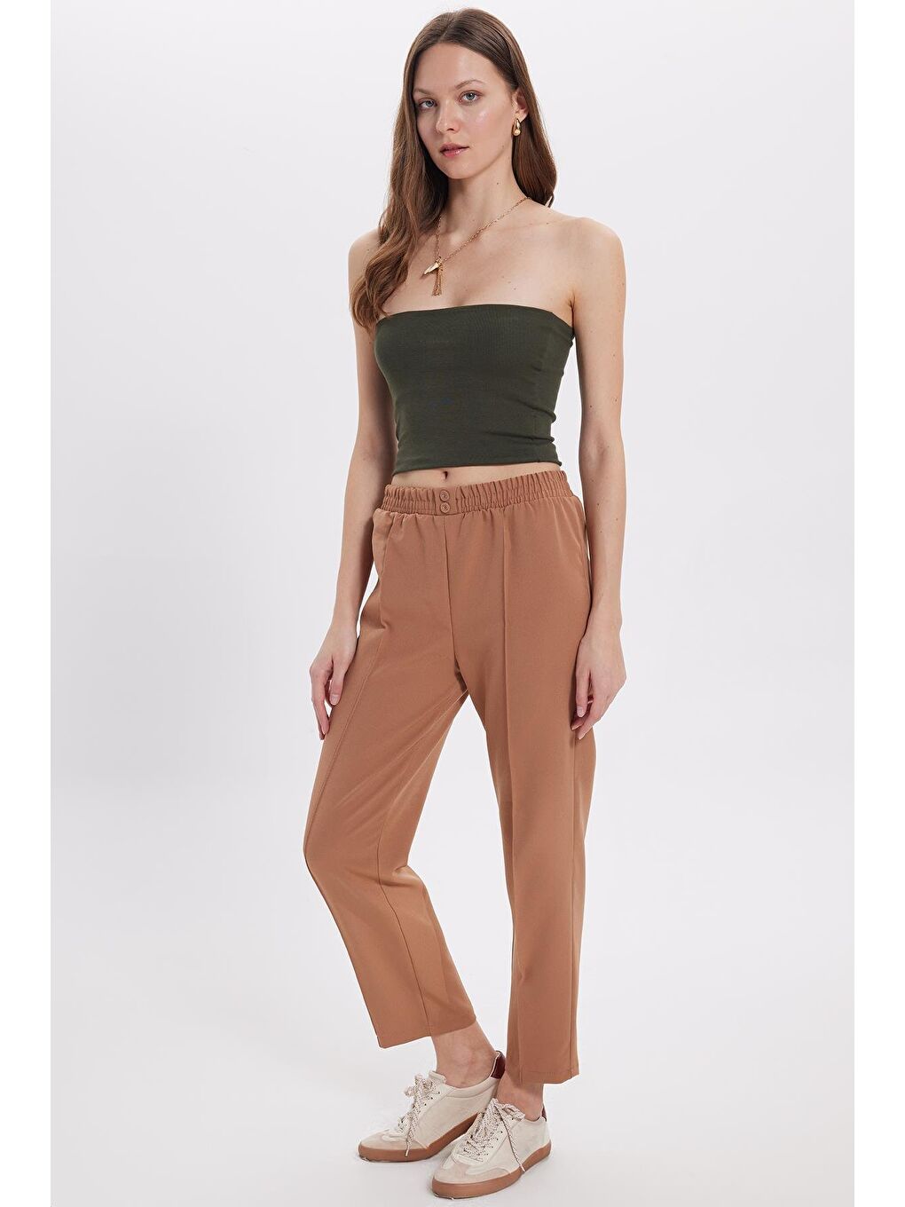 Kadın Relax Fit Rahat Kesim Yüksel Bel Düz Paça Beli Lastikli Bej Pantolon-3
