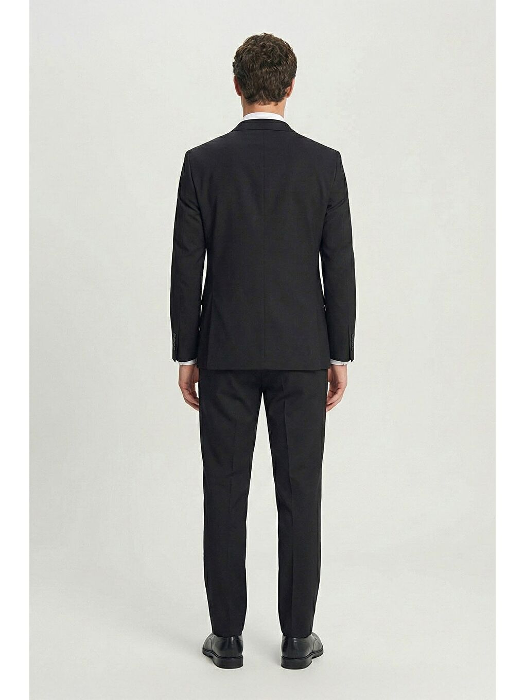 Erkek Siyah Comfort Fit Armürlü Mono Yaka Kemerli Takım Elbise-3