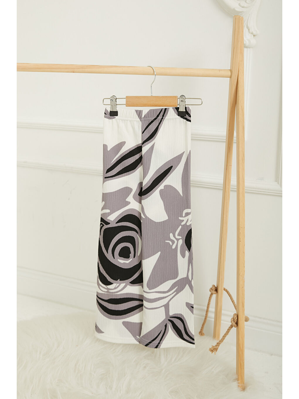 Kız Çocuk Siyah Kız Çocuk Desenli Beli Lastikli Pantolon - 26821