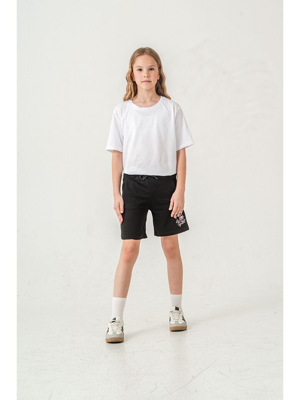 Siyah Jaime Le  Bullet Nakışlı Kız Çocuk Şort