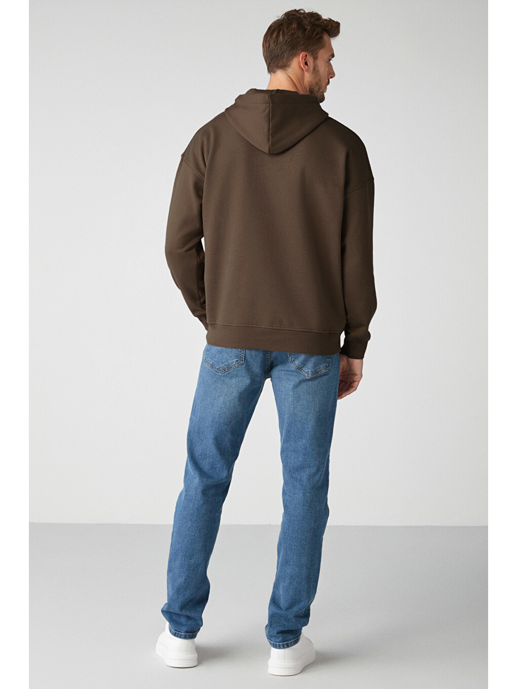 Steve Erkek Yumusaçık Kumaşlı Kordonlu Oversize Kapüşonlu Kanguru Cepli Kahverengi Sweatshirt-4