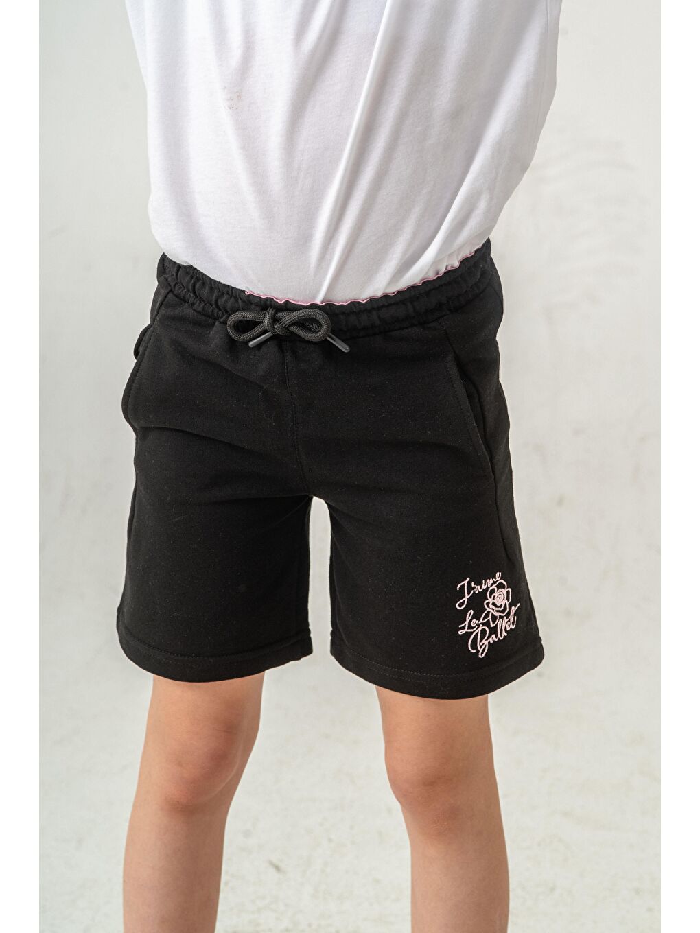 Siyah Jaime Le  Bullet Nakışlı Kız Çocuk Şort-8