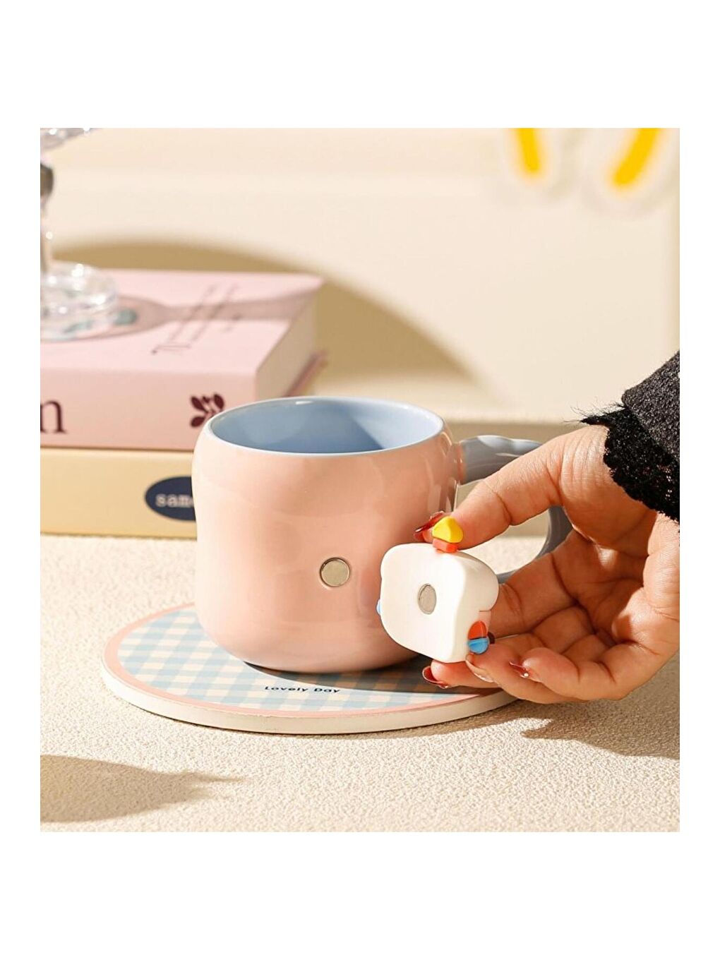 Karışık Doğum Günü Pasta Temalı Mıknatıslı Seramik Kupa-1