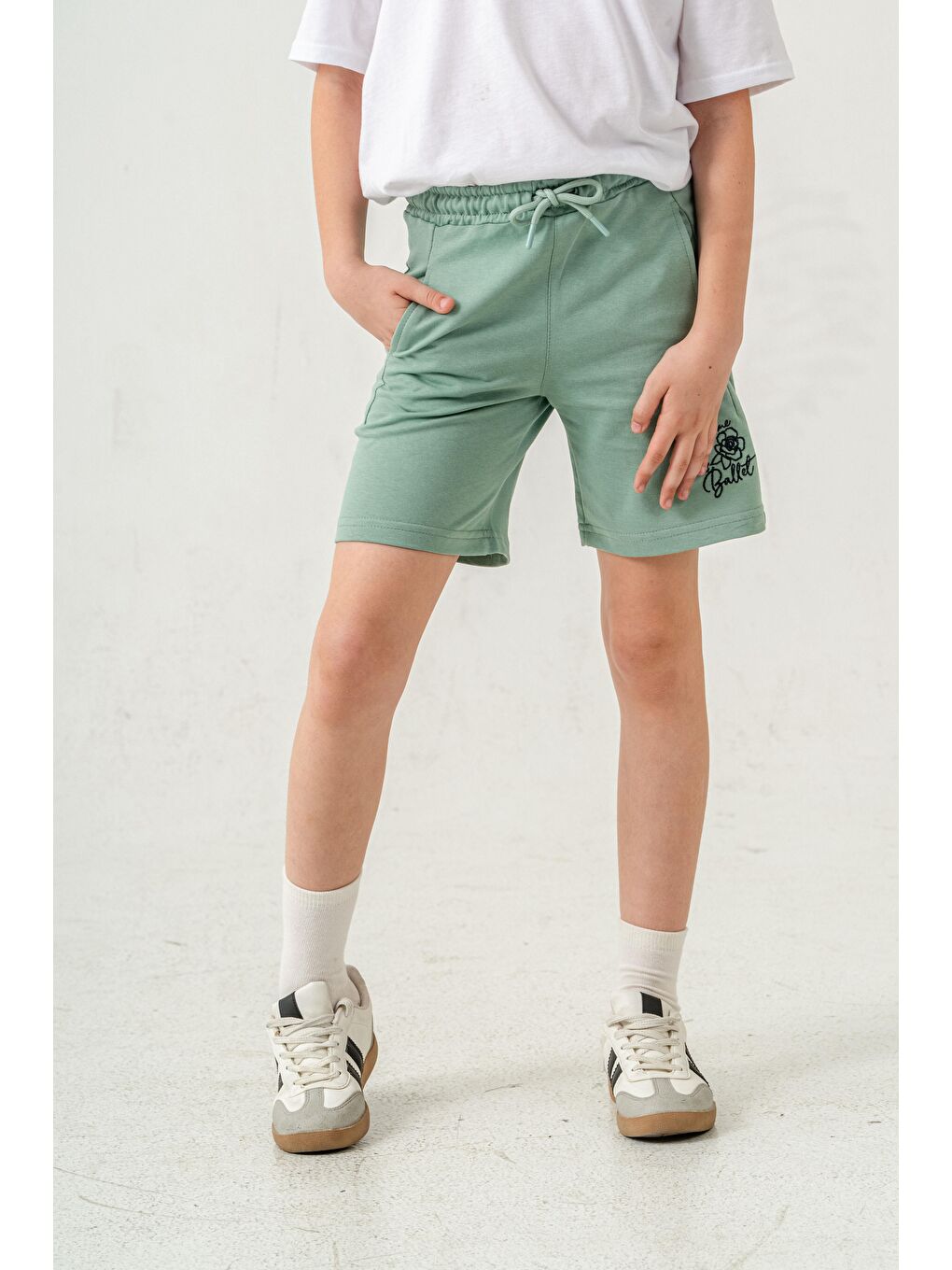 Yeşil Jaime Le  Bullet Nakışlı Kız Çocuk Şort-5