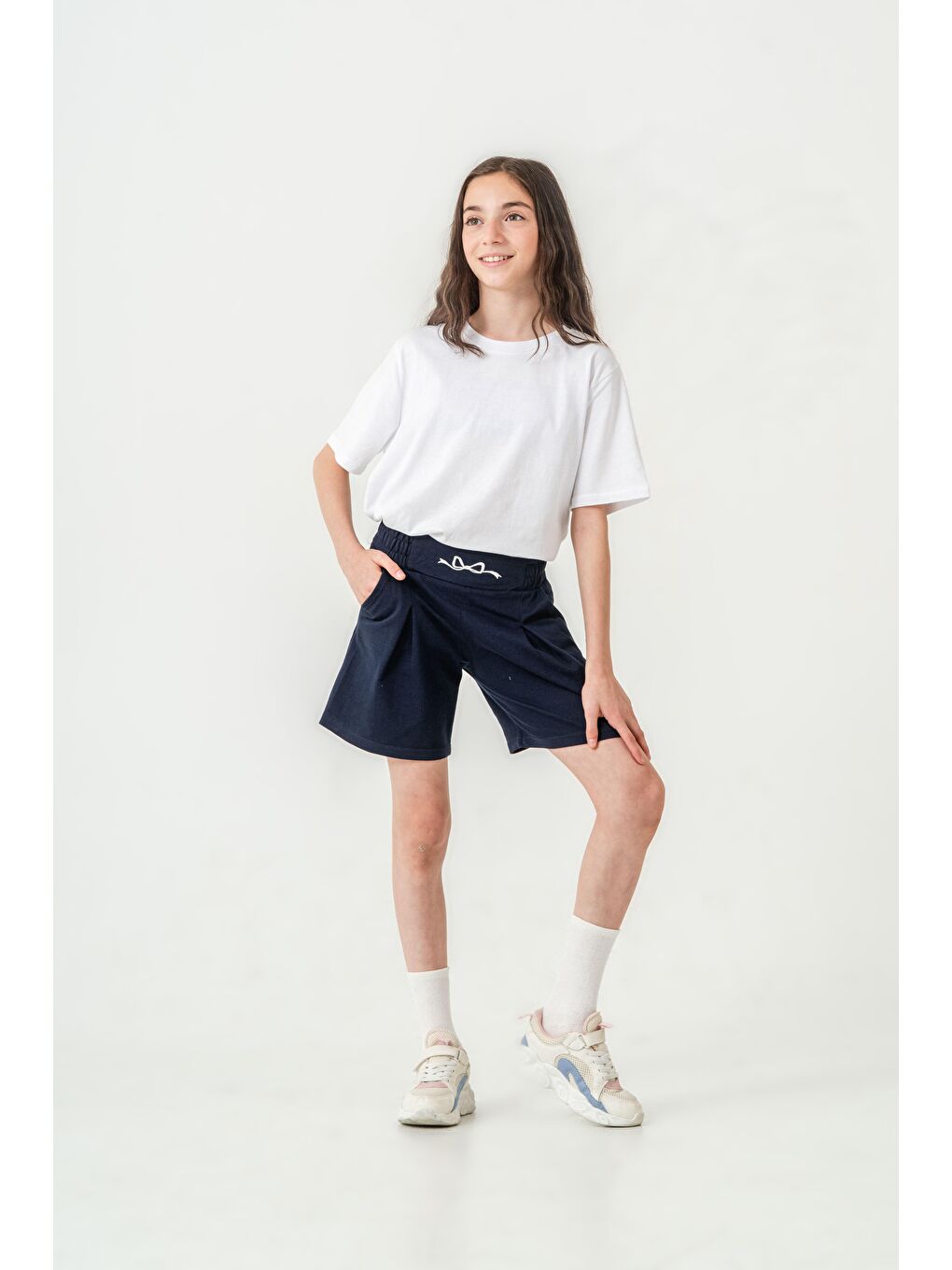 Lacivert Kemer Ortası Nakışlı Kız Çocuk Şort-3