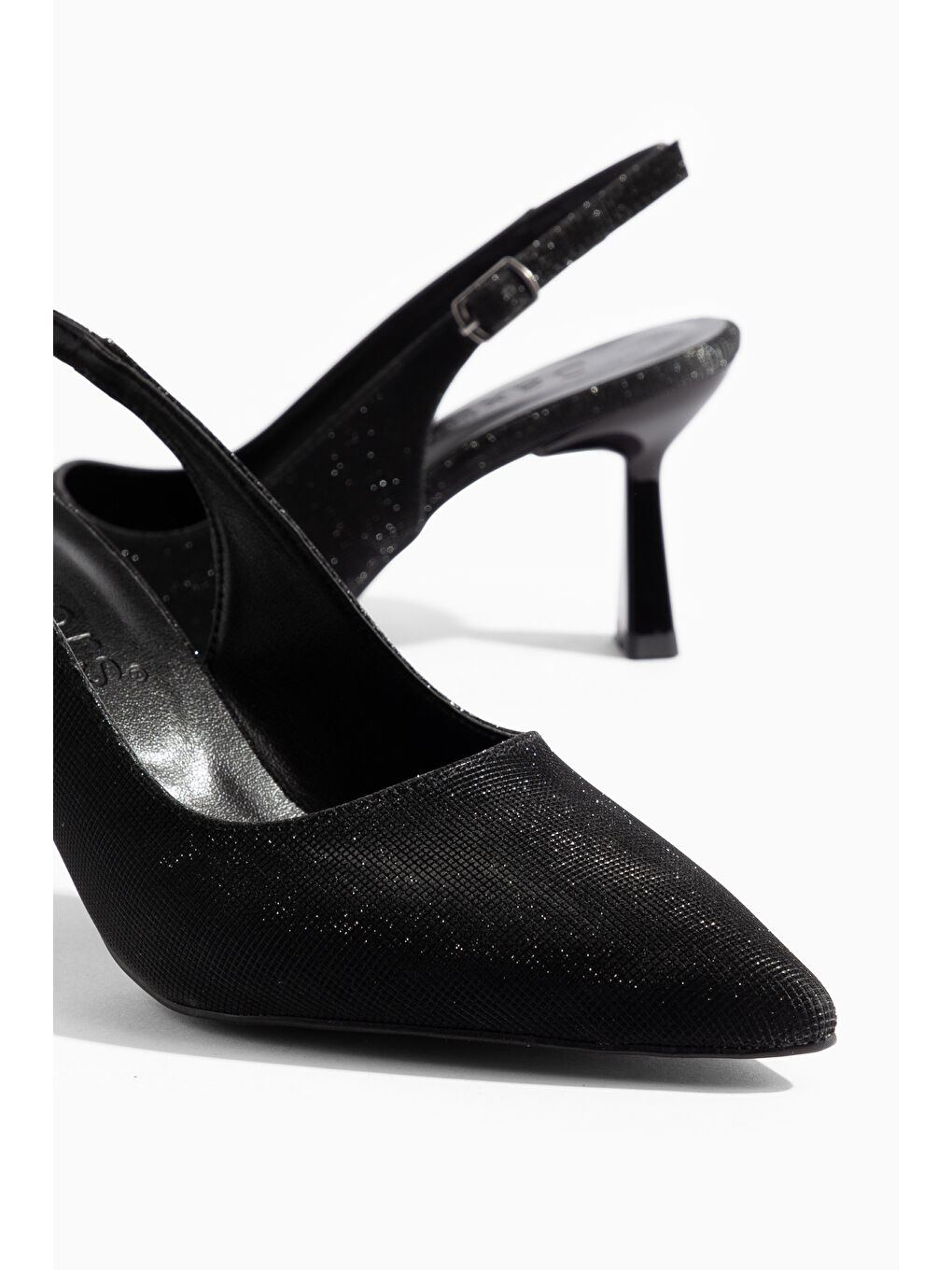 Siyah D349 Kadın Arkası Açık Klasik Topuklu Ayakkabı-1