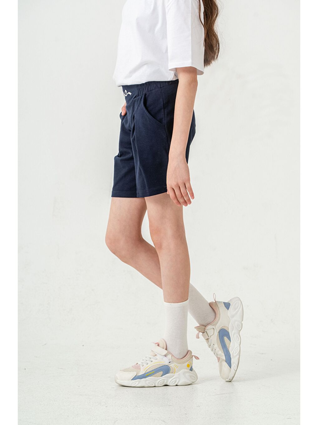 Lacivert Kemer Ortası Nakışlı Kız Çocuk Şort-6