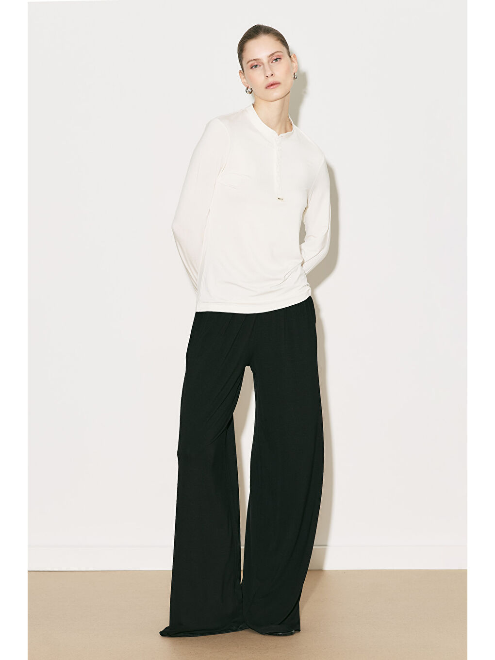 Easy Düğmeli Uzun Kol Bluz Ekru-4