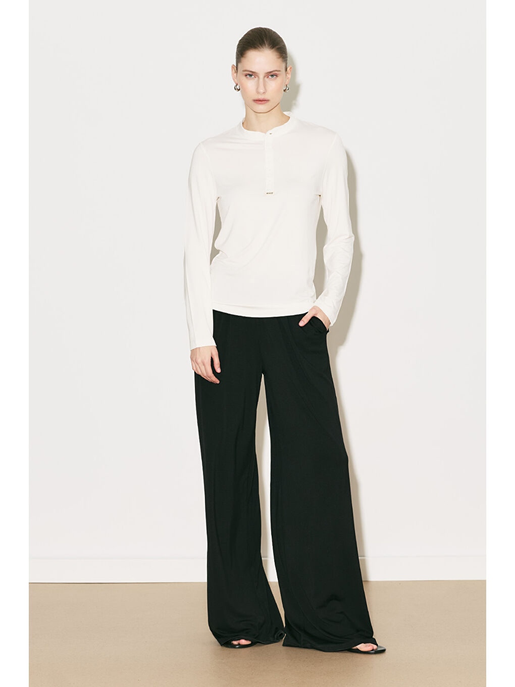 Easy Düğmeli Uzun Kol Bluz Ekru-9