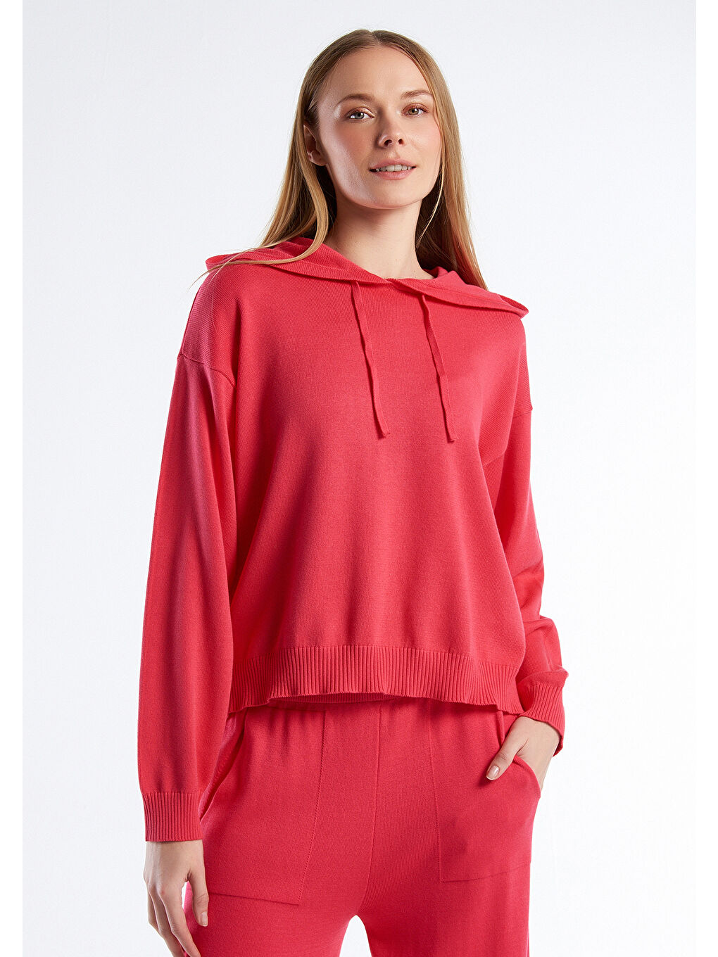 United Colors Of Benetton Kadın Koyu Pembe  100 Pamuk Kapüşonlu Büzgülü Crop Basic Triko Sweatshirt