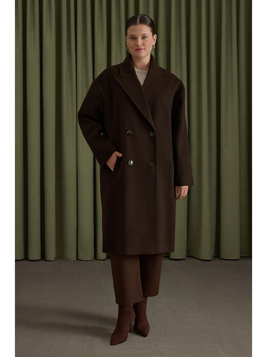 Kahverengi Kruvaze Kapama Manto