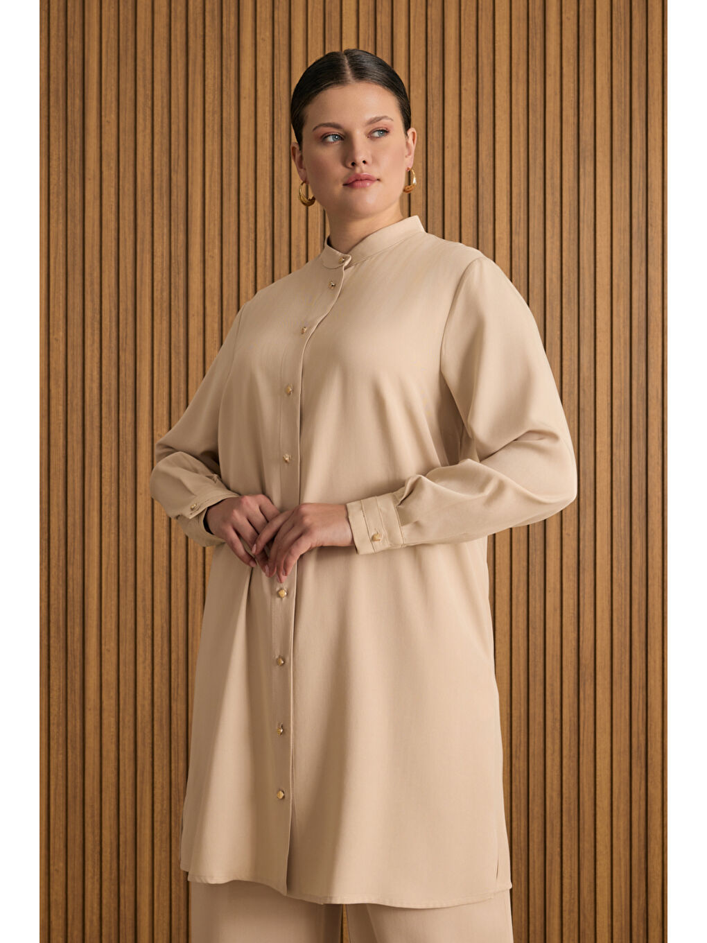 Bej Hakim Yaka Lyocell Bluz