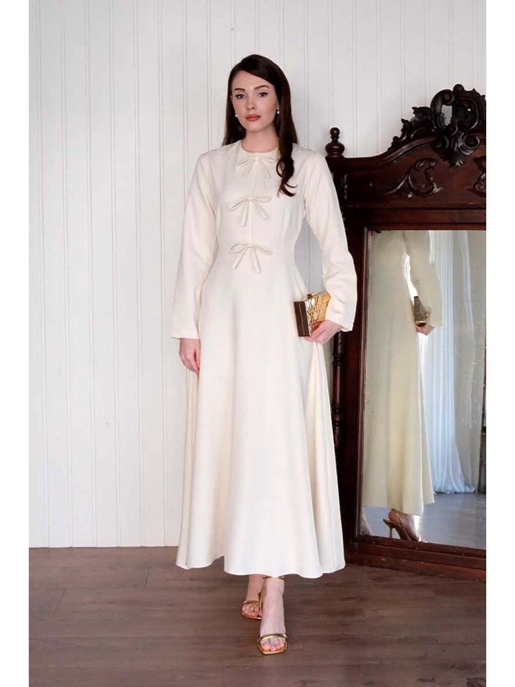 Ekru Fiyonk Detay Elbise-2