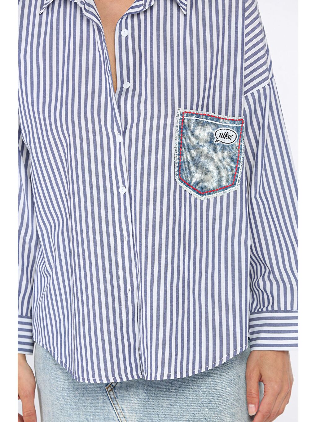 Lacivert Çizgili Cepli Kadın Salaş Gömlek-3