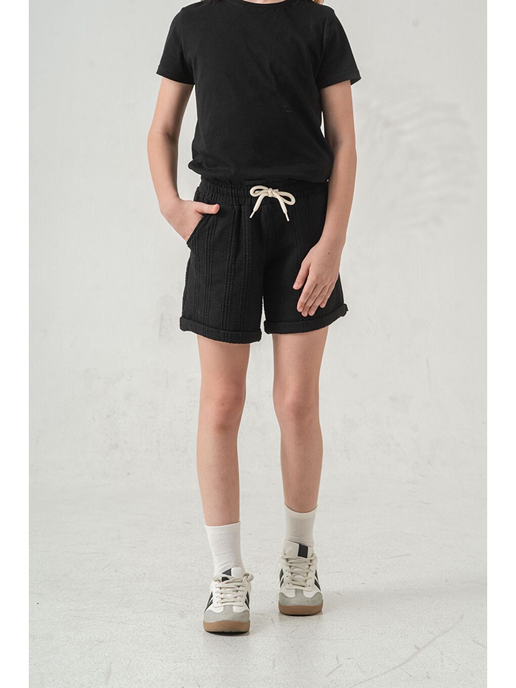 Siyah Duble Paçalı Kız Çocuk Şort-6