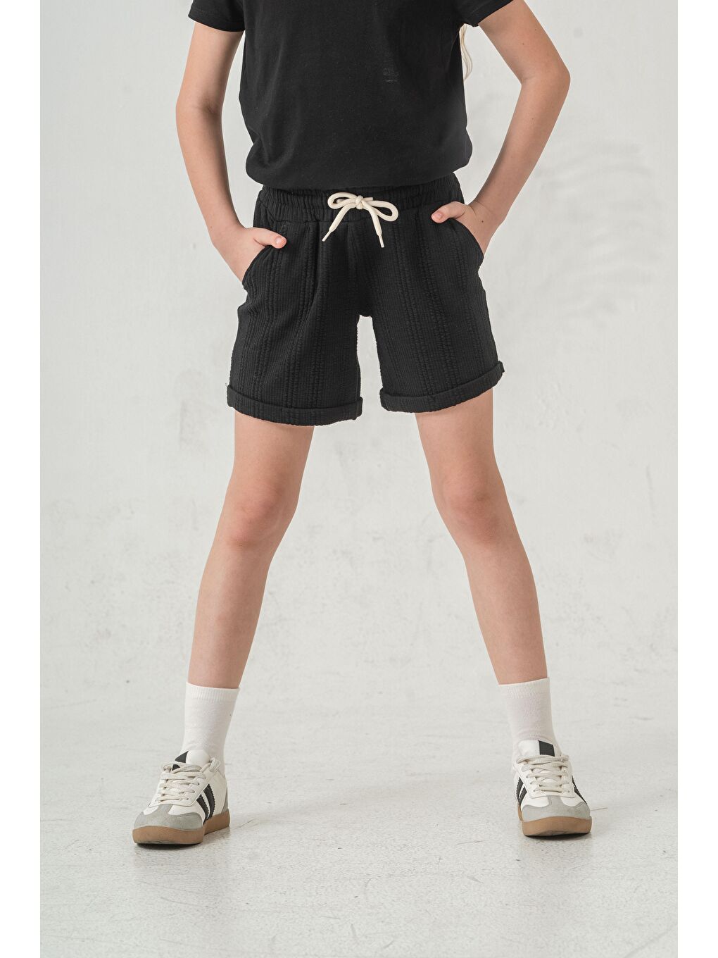 Siyah Duble Paçalı Kız Çocuk Şort-7