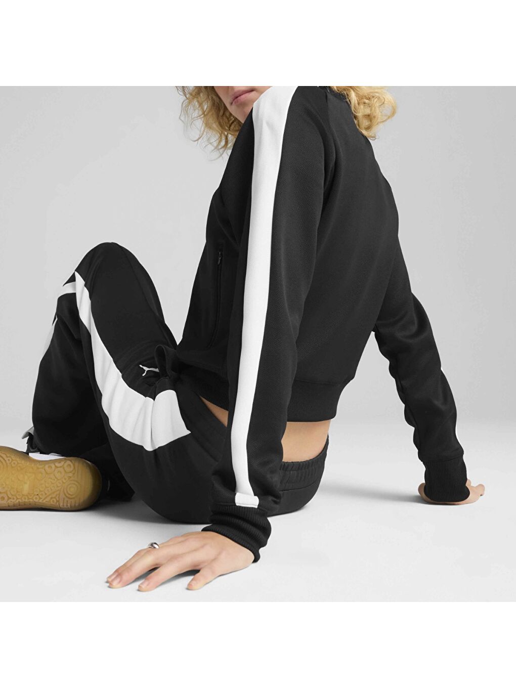 T7 Always On Track Kadın Siyah Dik Yaka Ceket-3