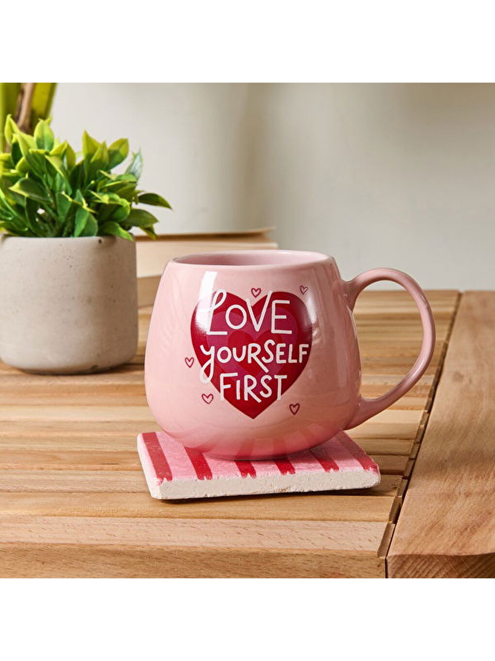 Kitchen Love Yourself First Sloganlı Kupa - Pembe - 310 ml