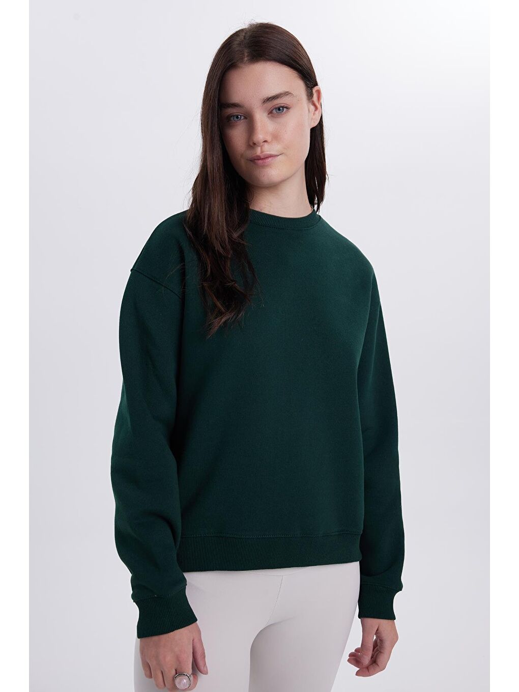 Kadın Oversize Geniş Kesim Pamuklu Bisiklet Yaka Yeşil Sweatshirt-1