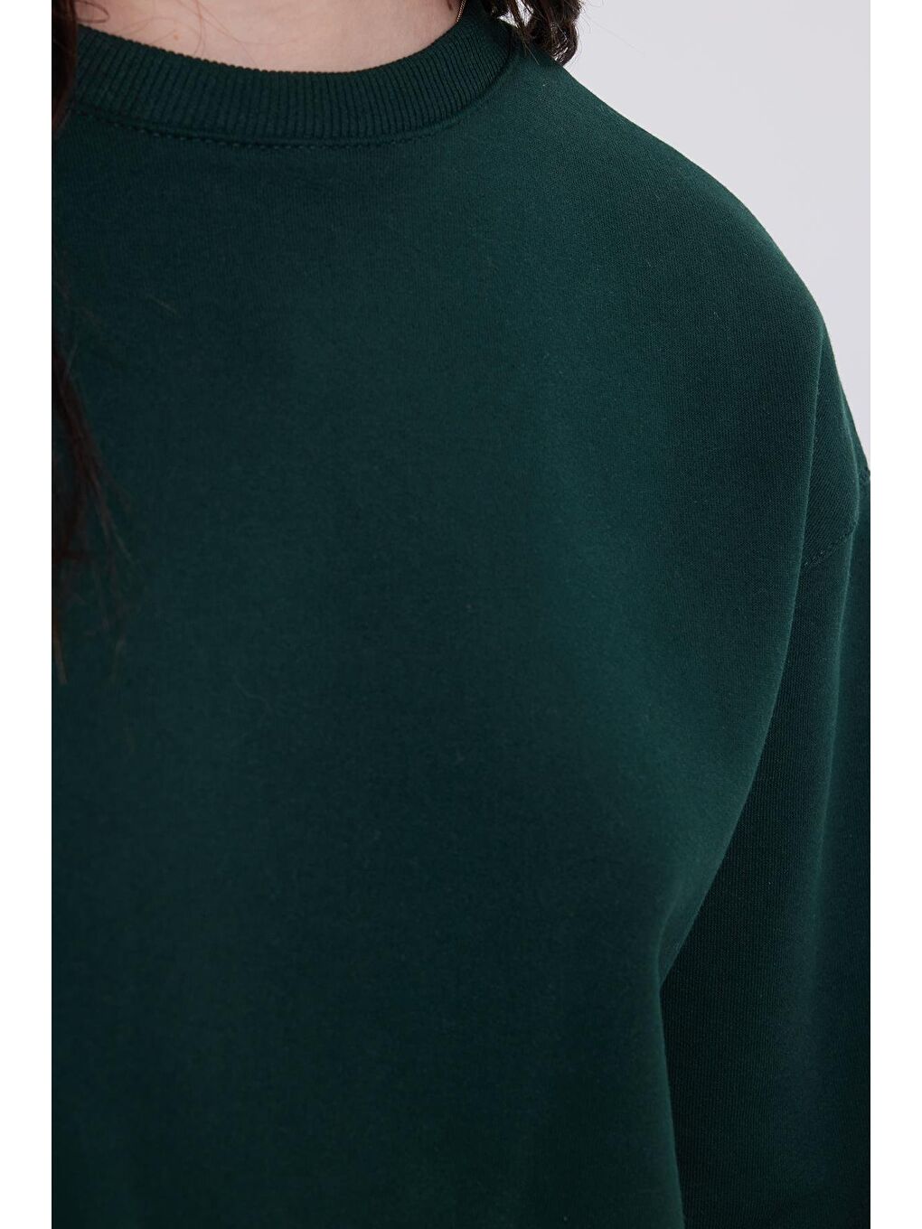 Kadın Oversize Geniş Kesim Pamuklu Bisiklet Yaka Yeşil Sweatshirt-2