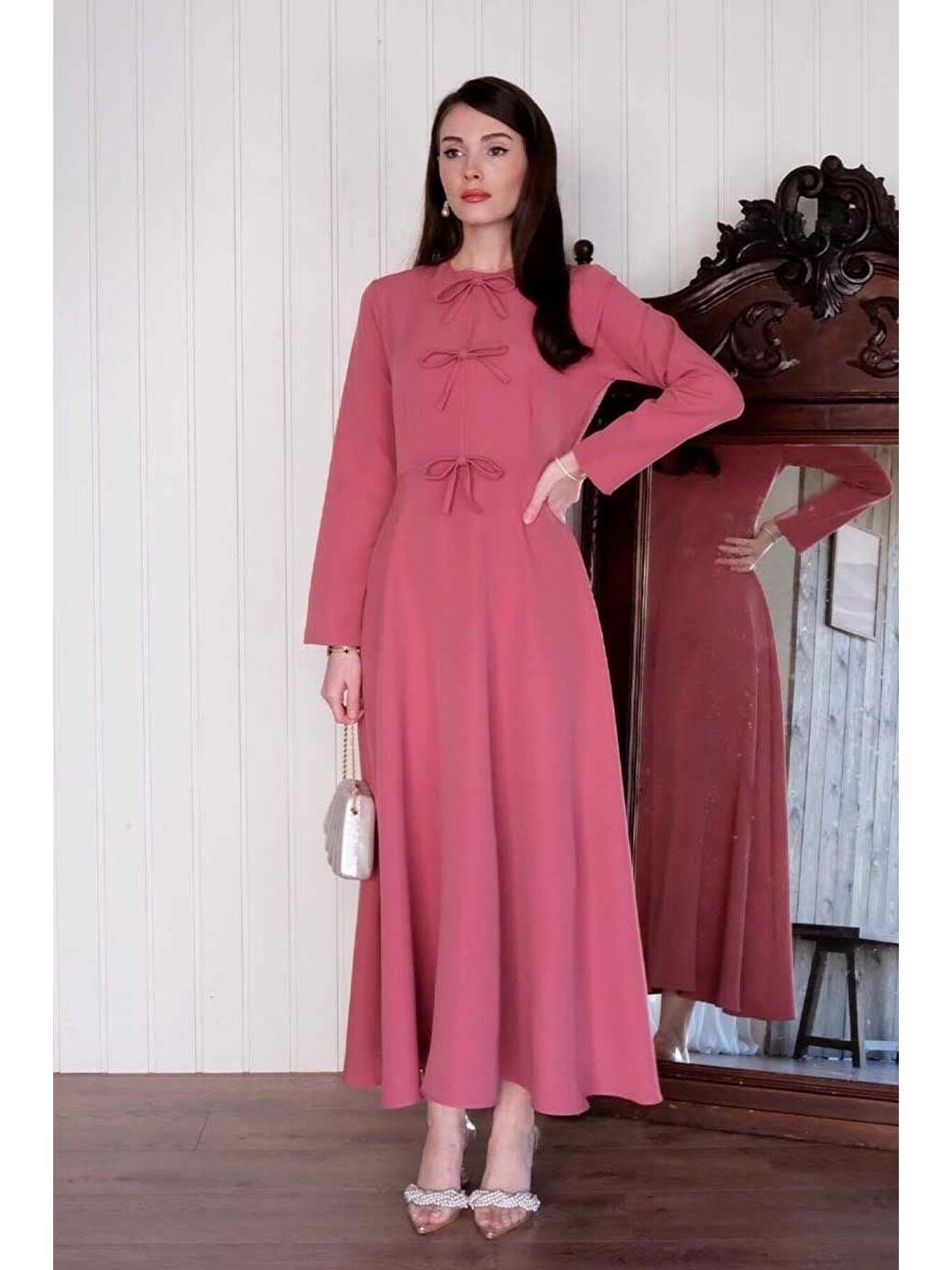 Pembe Fiyonk Detay Elbise-1