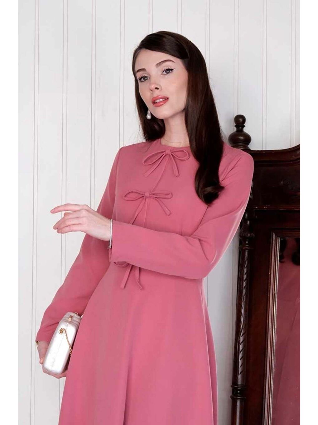 Pembe Fiyonk Detay Elbise-4